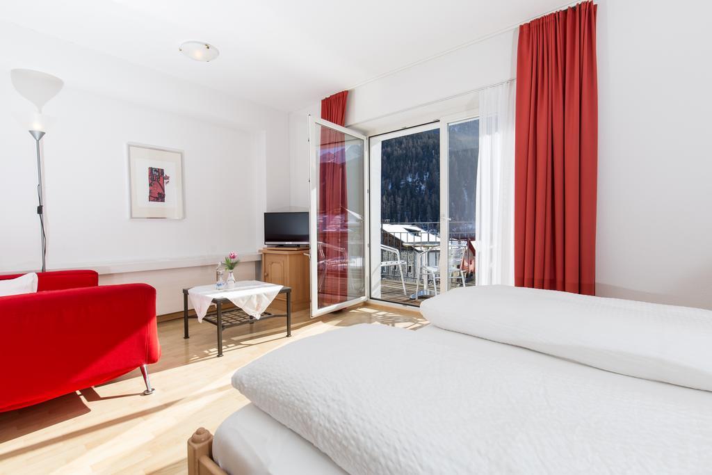 Hotel Restaurant Gabriel Scuol Εξωτερικό φωτογραφία