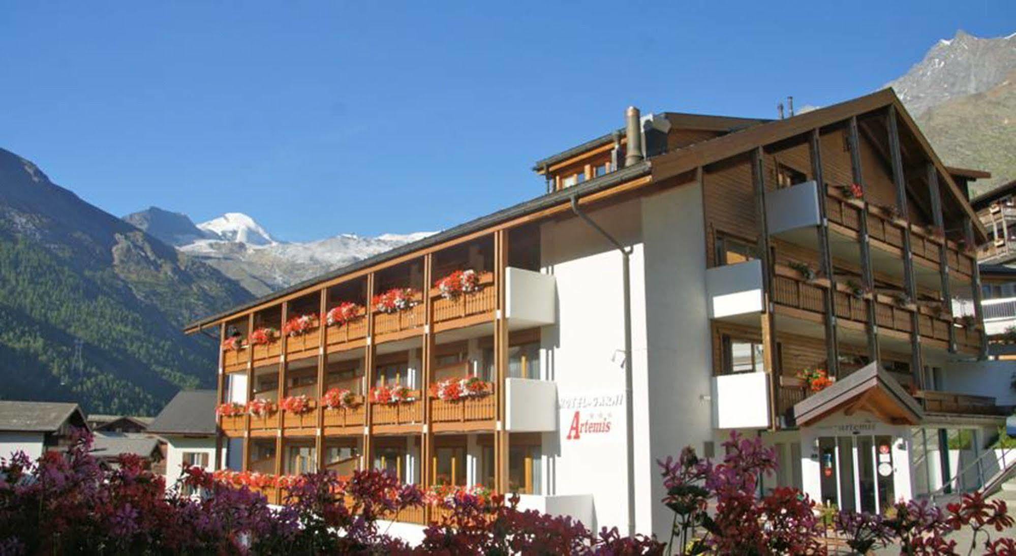 Hotel Restaurant Gabriel Scuol Εξωτερικό φωτογραφία