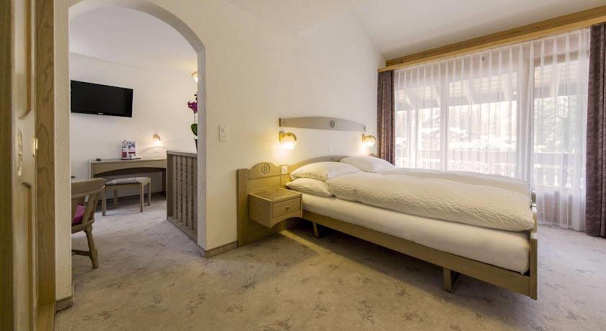 Hotel Restaurant Gabriel Scuol Εξωτερικό φωτογραφία